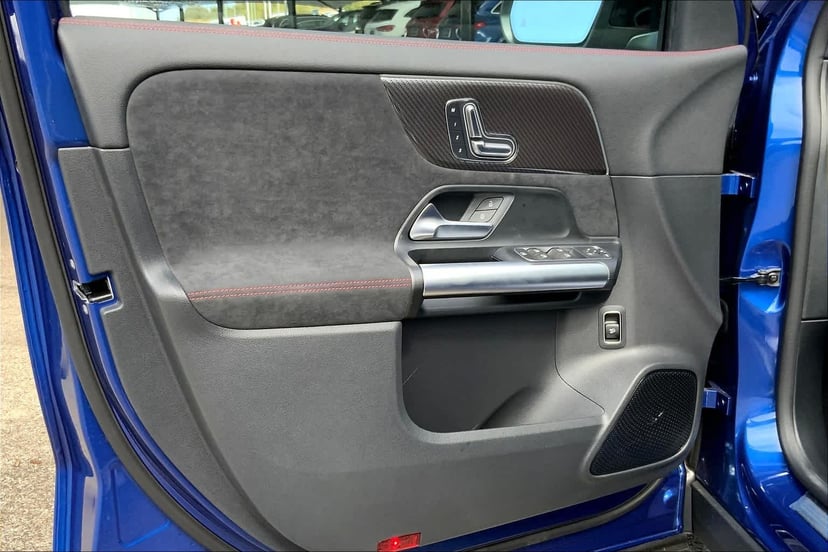 2025 Mercedes-Benz GLA 250 - Image 15