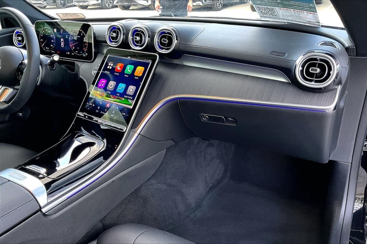 2025 Mercedes-Benz CLE 450 - Image 19