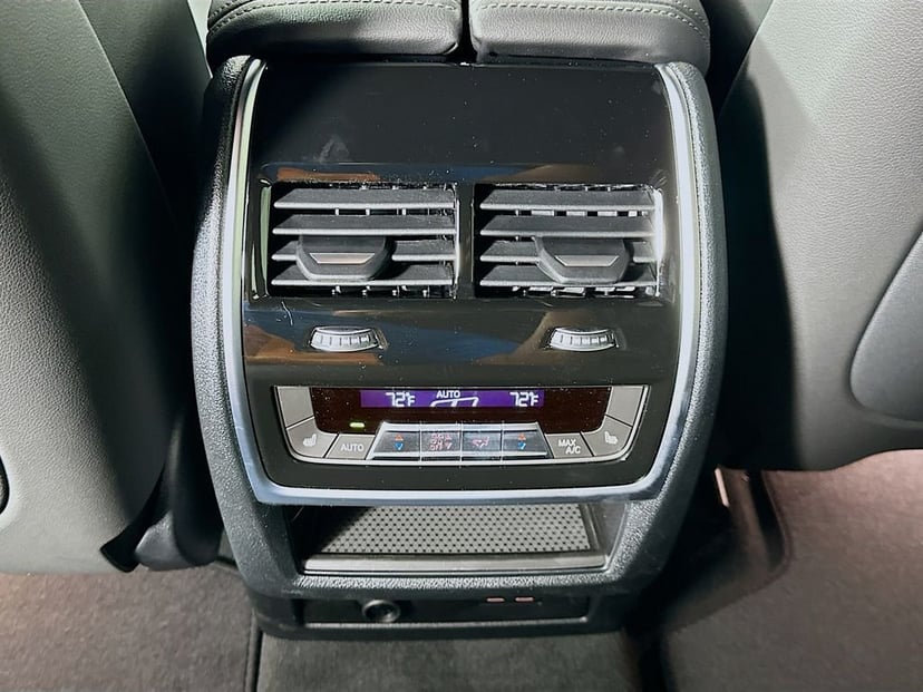 2026 BMW X5 - Image 18