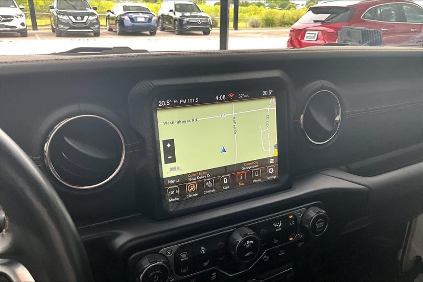 2021 Jeep Wrangler - Image 33