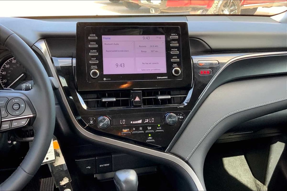 2024 Toyota Camry - Image 6