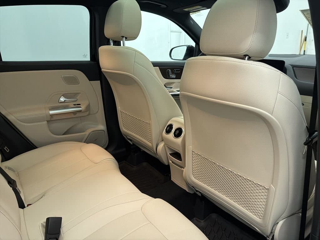 2026 MERCEDES-BENZ GLA - Image 26