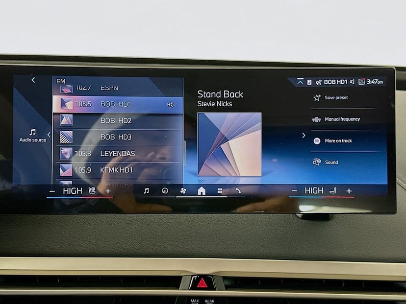 2026 BMW iX - Image 11