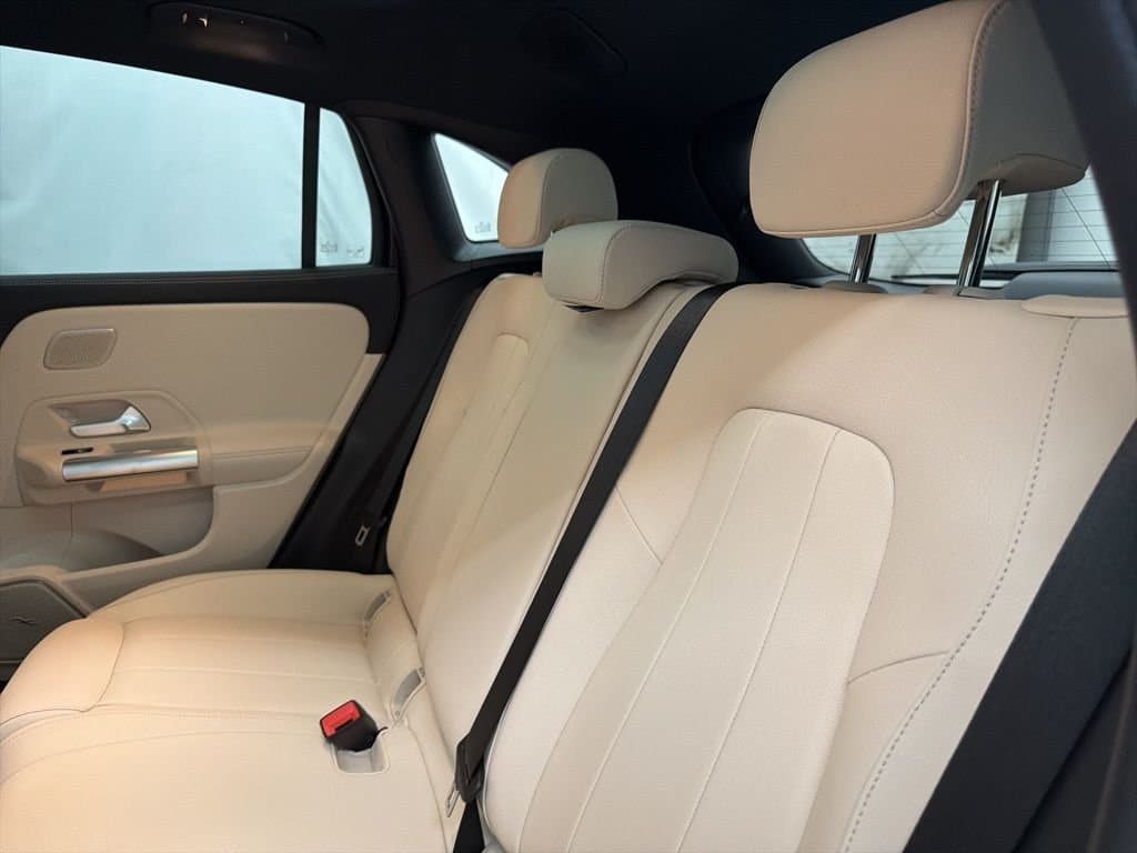 2026 MERCEDES-BENZ GLA - Image 20