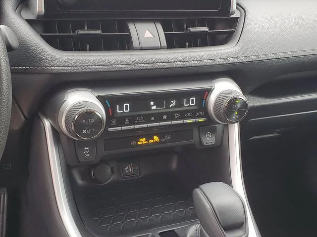 2025 Toyota RAV4 - Image 45