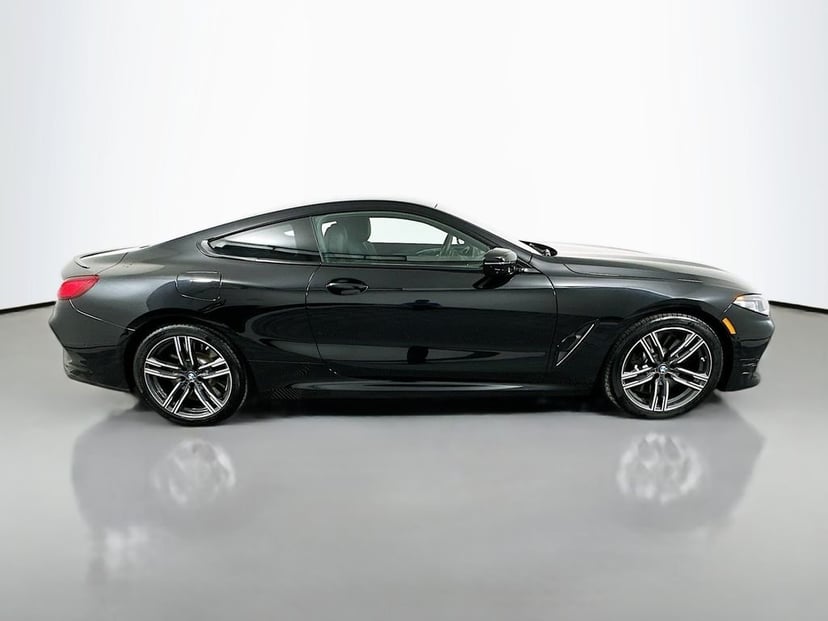 2025 BMW 8 Series - Image 4