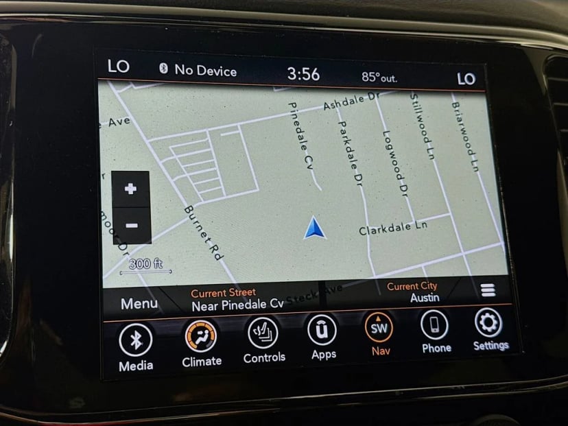 2019 Jeep Grand Cherokee - Image 15