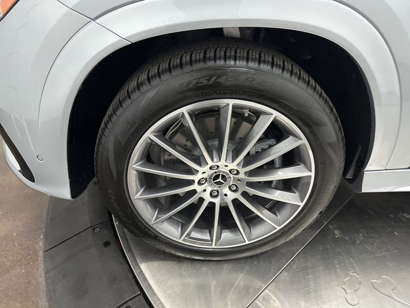 2026 Mercedes-Benz GLE - Image 34