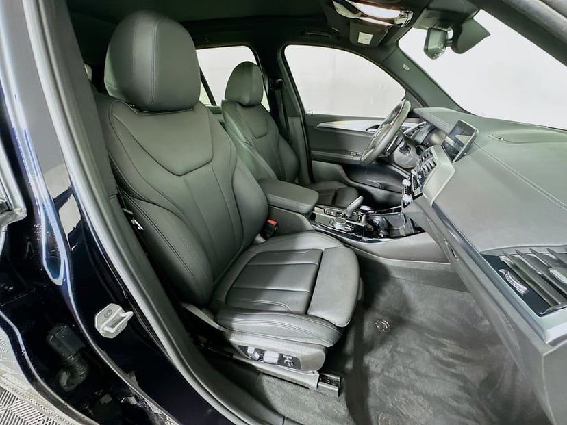 2021 BMW X3 - Image 29