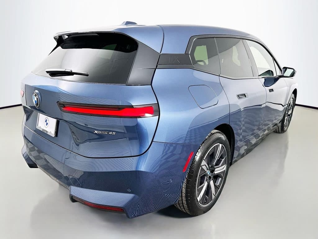 2026 BMW iX - Image 5