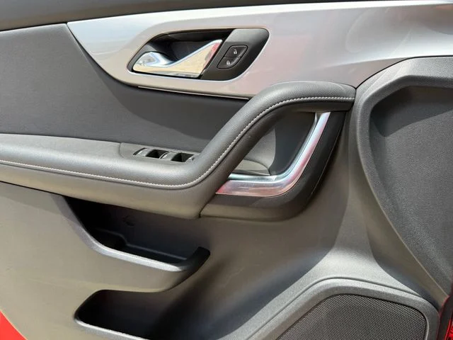 2025 Chevrolet Blazer - Image 22