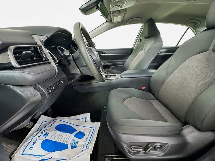 2022 Toyota Camry - Image 20