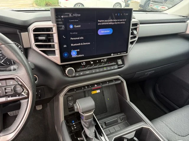 2023 Toyota Tundra - Image 19