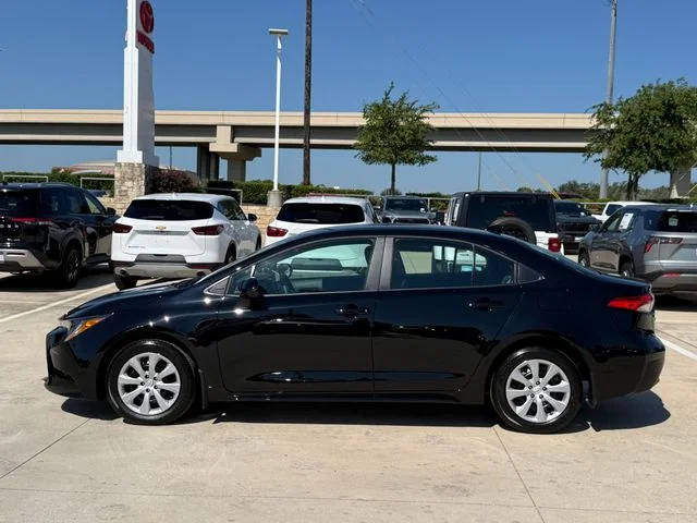 2026 Toyota Corolla - Image 7