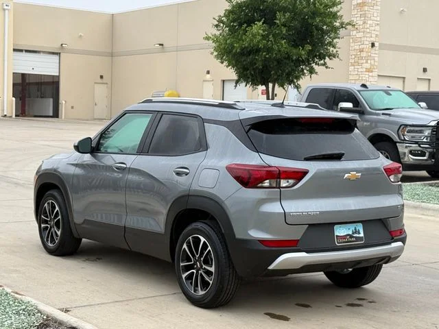 2025 Chevrolet TrailBlazer - Image 4