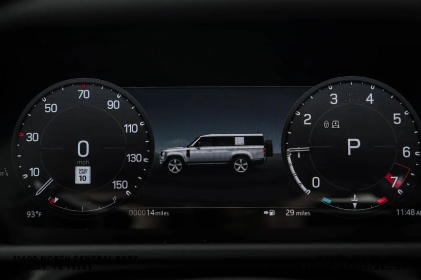 2026 Land Rover Defender 130 - Image 19