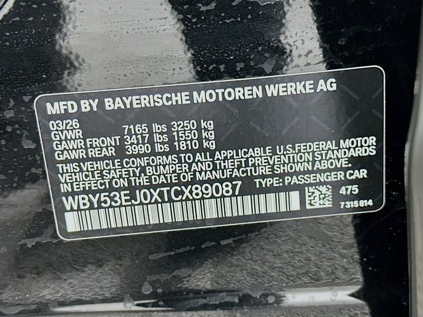 2026 BMW i7 - Image 24