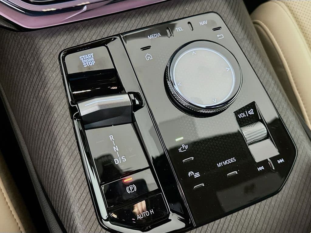 2026 BMW X3 - Image 15