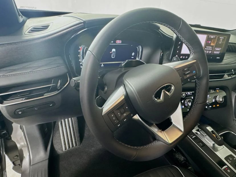 2027 INFINITI QX60 - Image 11