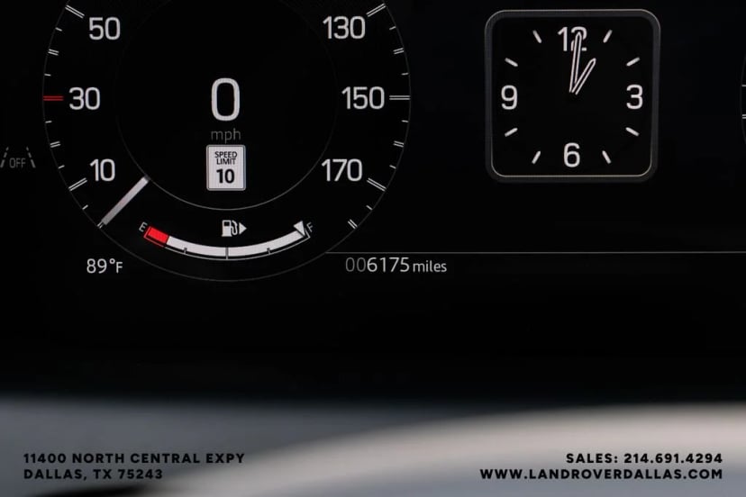 2025 Land Rover Discovery Sport - Image 6