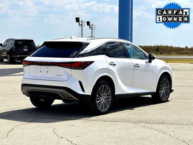 2023 Lexus RX - Image 5