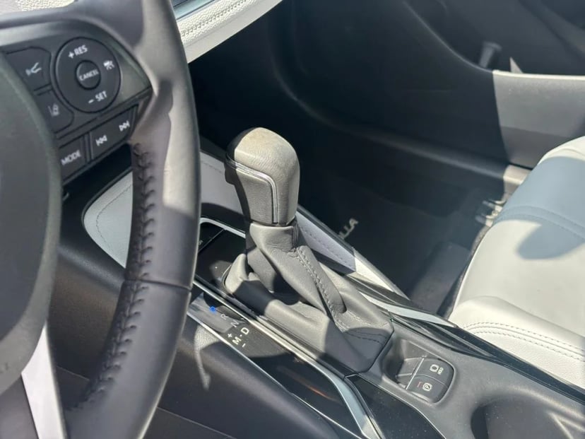 2021 Toyota Corolla Hatchback - Image 10