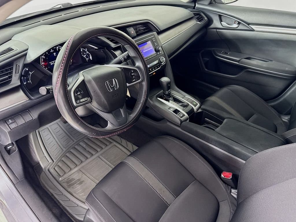 2016 HONDA Civic - Image 11