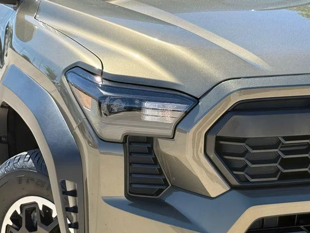2024 Toyota Tacoma - Image 34