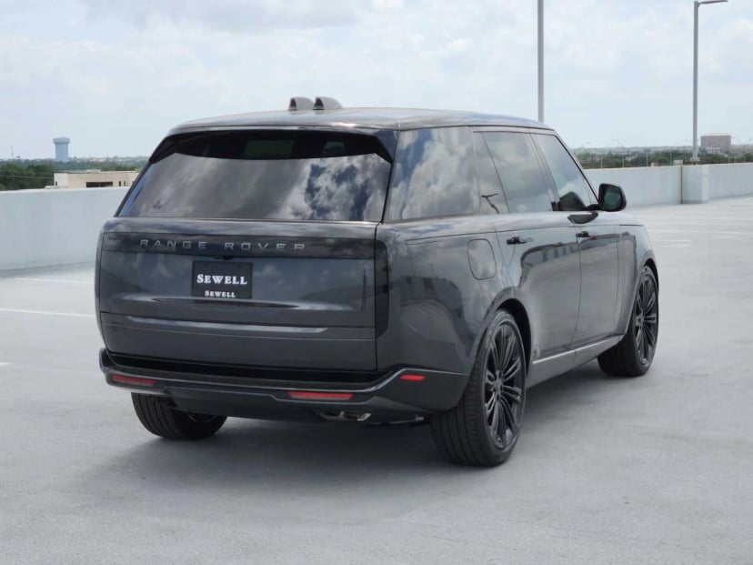 2026 LAND ROVER Range Rover - Image 7