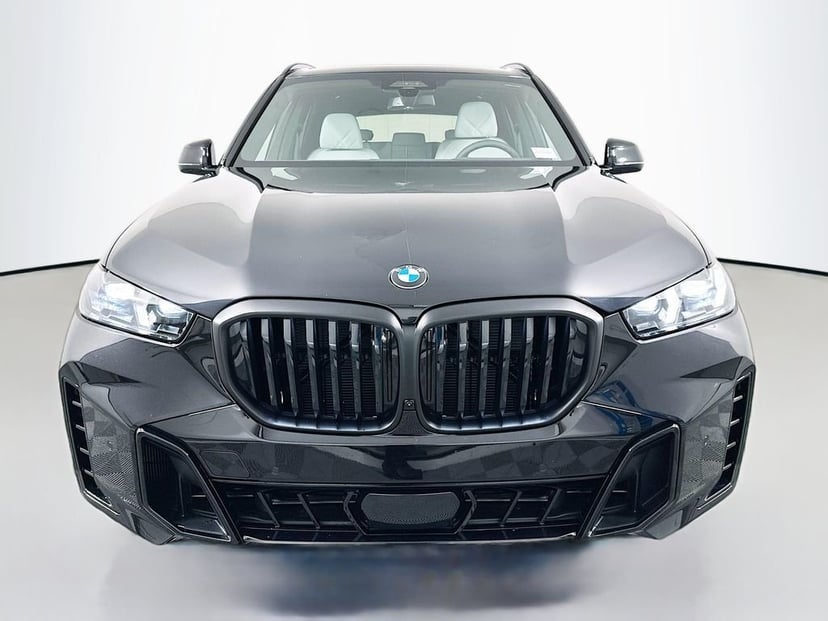 2026 BMW X5 - Image 3