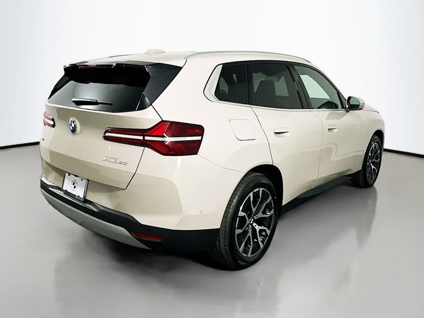 2025 BMW X3 - Image 5