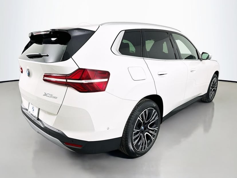 2026 BMW X3 - Image 5