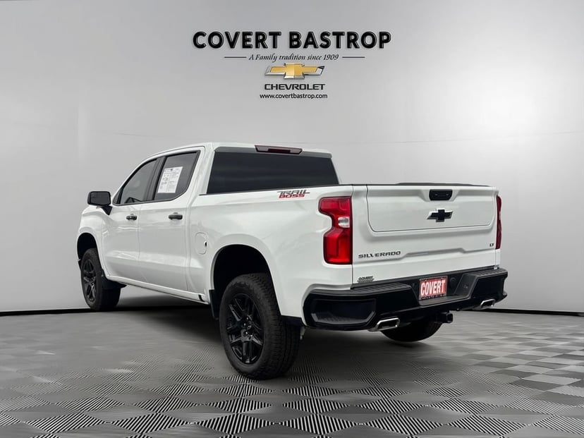 2025 Chevrolet Silverado 1500 - Image 5