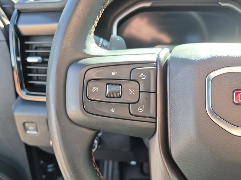 2023 GMC Sierra 1500 - Image 33