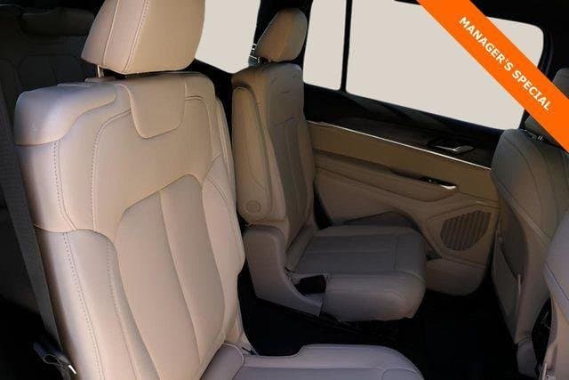 2025 Jeep Grand Cherokee L - Image 18