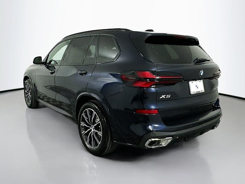 2026 BMW X5 - Image 7