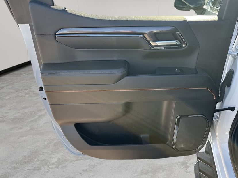 2024 GMC Sierra 1500 - Image 18