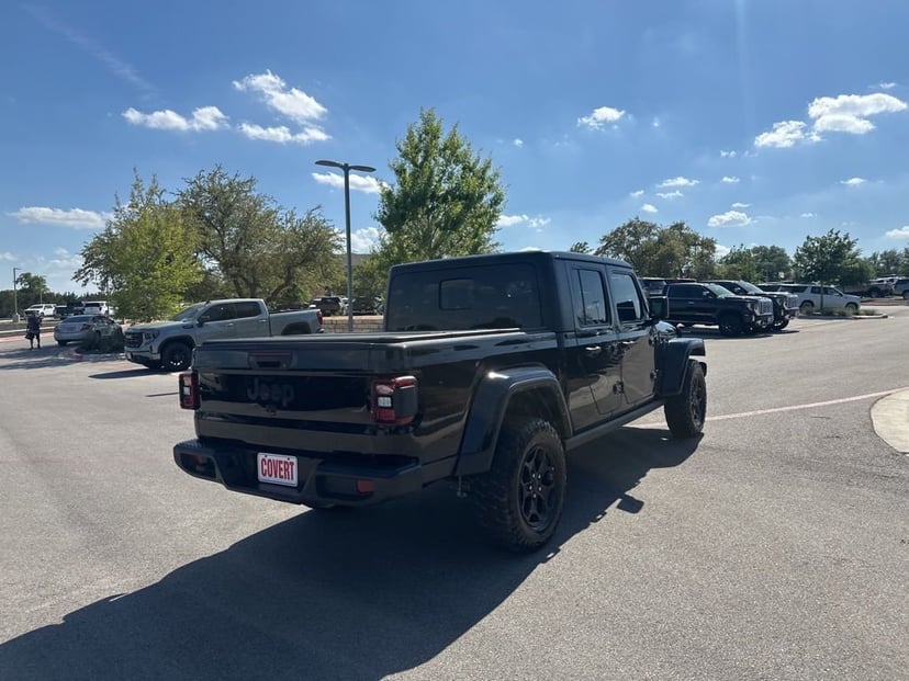 2022 Jeep Gladiator - Image 9