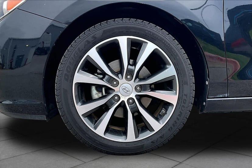 2018 Hyundai Elantra GT - Image 11