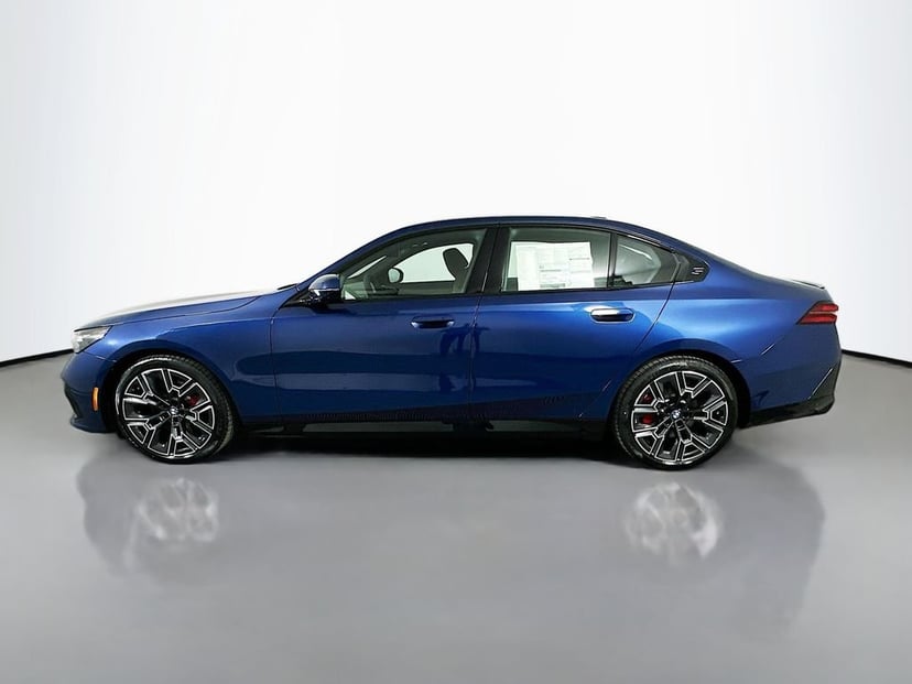 2027 BMW i5 - Image 8