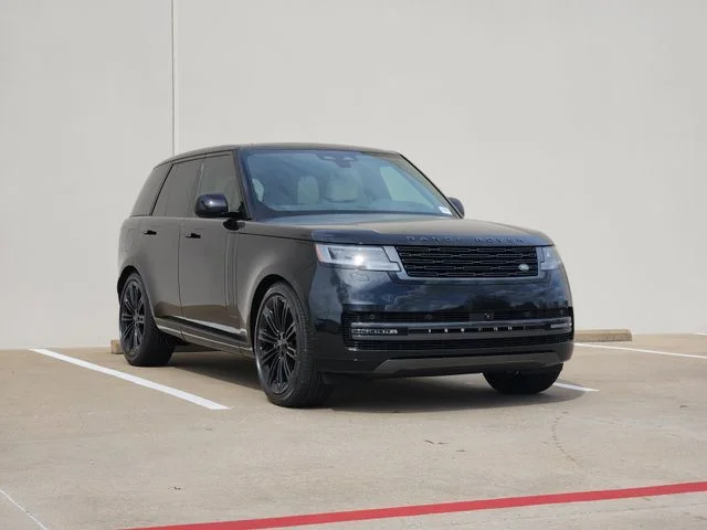 2026 Land Rover Range Rover - Image 2