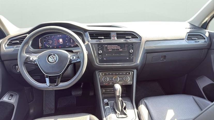 2021 Volkswagen Tiguan - Image 22