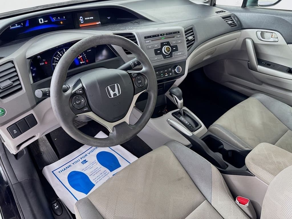 2012 HONDA Civic - Image 11