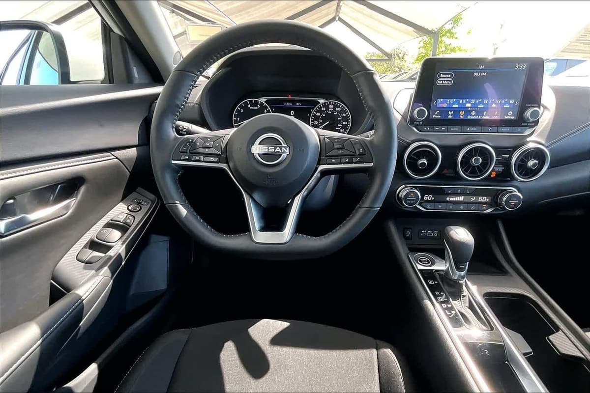 2025 Nissan Sentra - Image 6