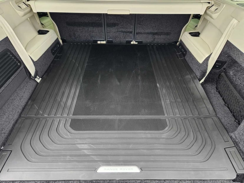 2026 LAND ROVER Range Rover - Image 32