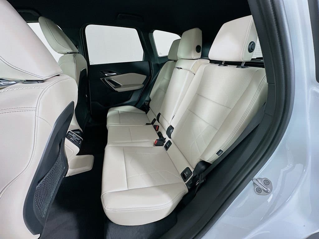 2023 BMW X1 - Image 24