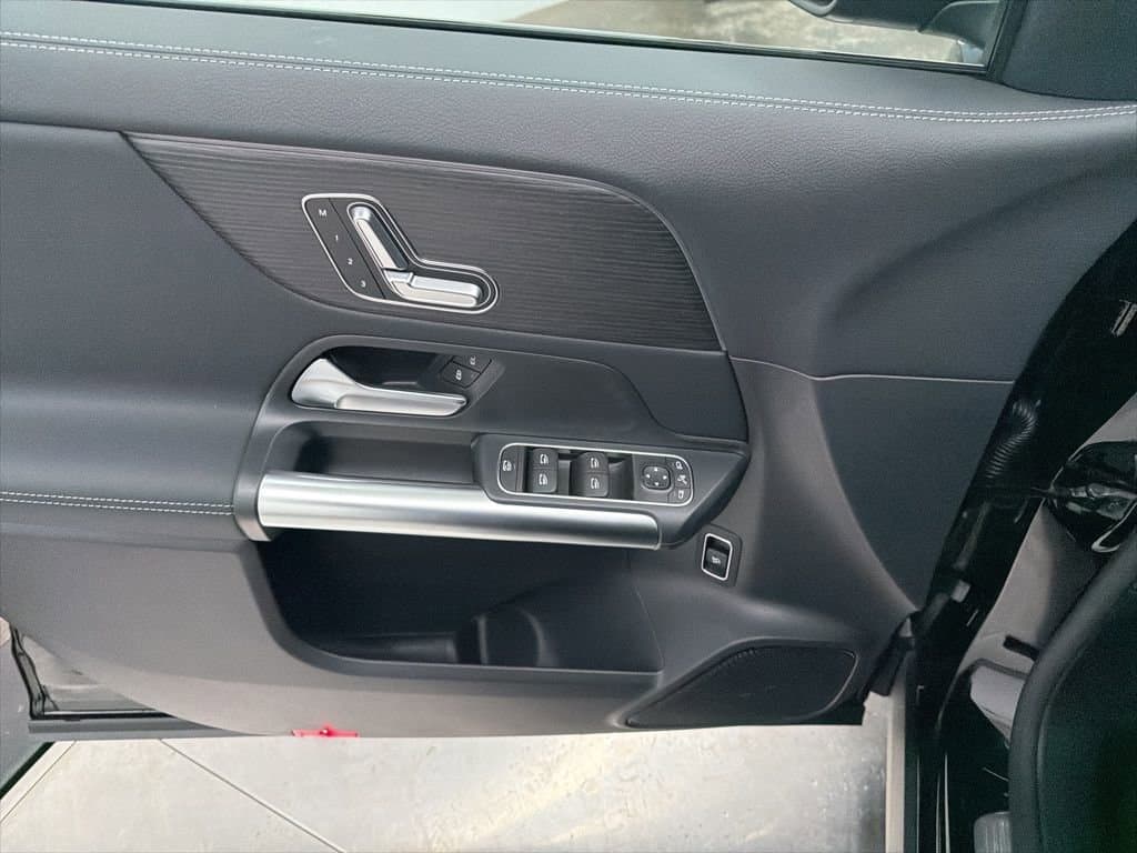 2026 MERCEDES-BENZ GLA - Image 52