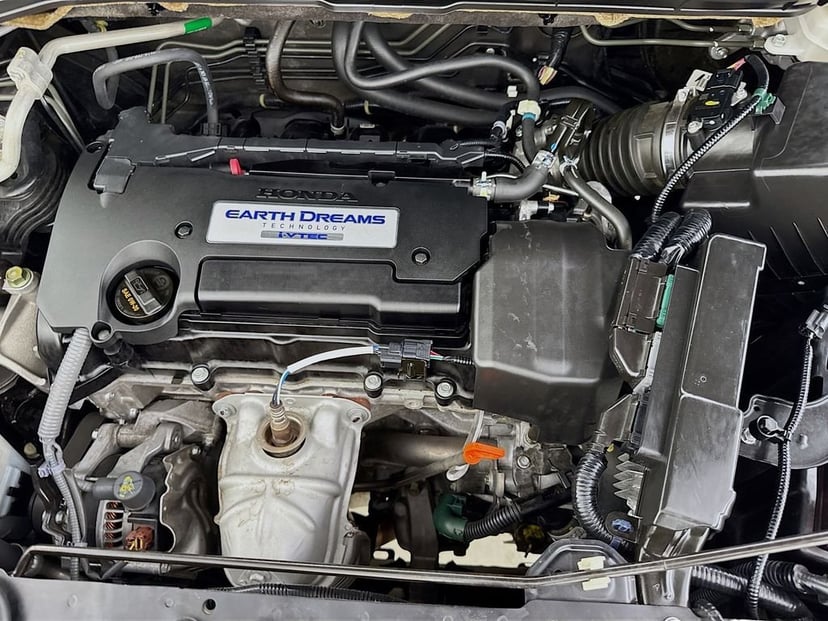 2015 Honda CR-V - Image 36