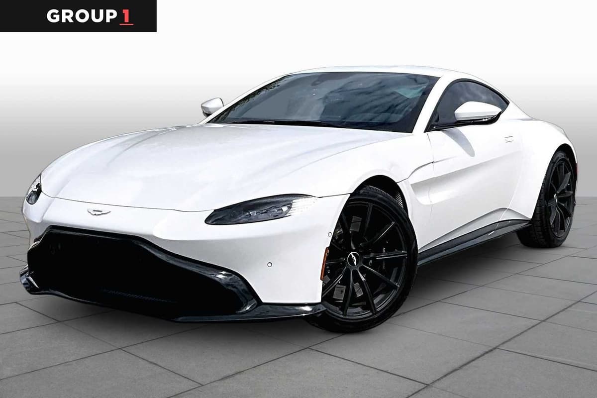 2020 Aston Martin Vantage - Image 1