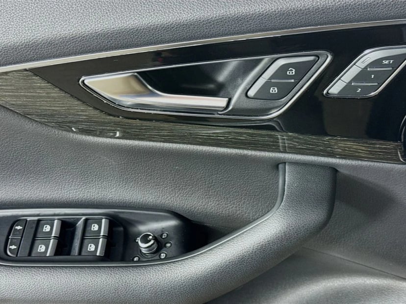 2019 Audi Q7 - Image 22